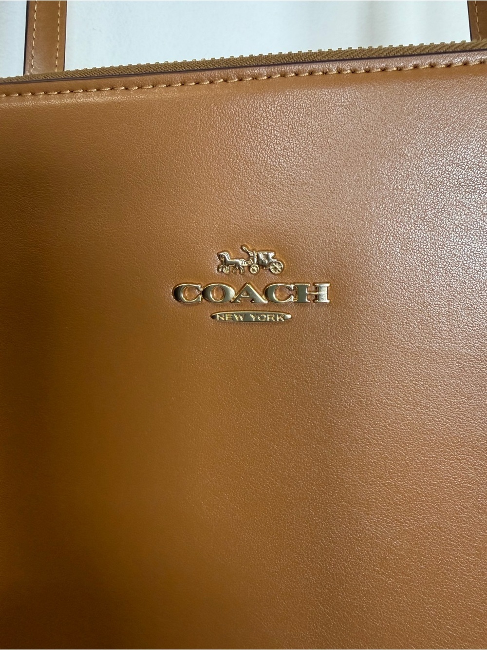 Coach ‘Nina’ Carryall Tote Light Saddle Brown Leather - Picture 8 of 17